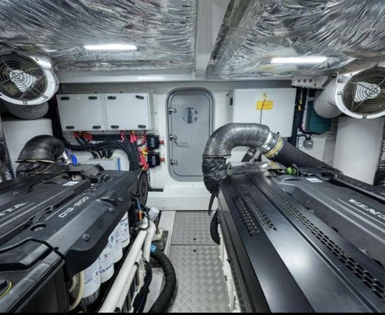 Photo of PRINCESS YACHTS - 62'