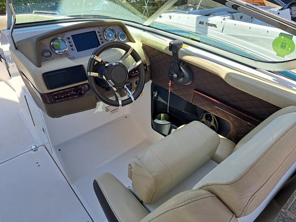 Photo of REGAL - 27'