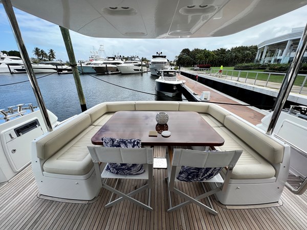 Photo of AZIMUT YACHTS Pura Vida 66'