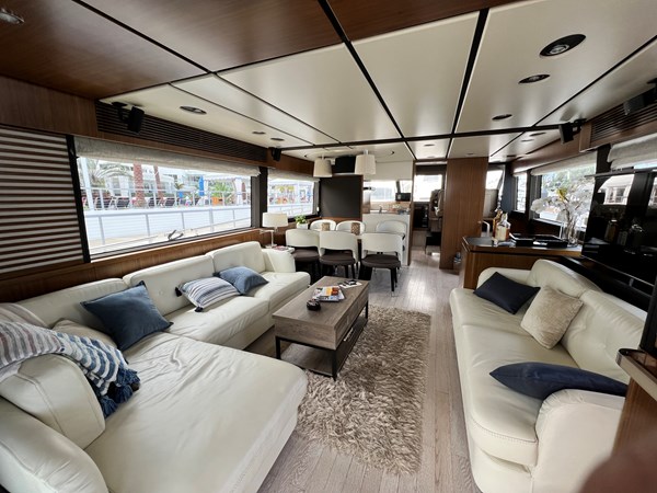 Photo of AZIMUT YACHTS Pura Vida 66'
