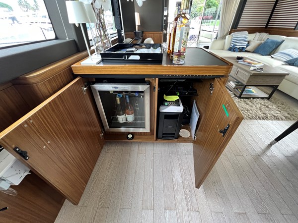 Photo of AZIMUT YACHTS Pura Vida 66'