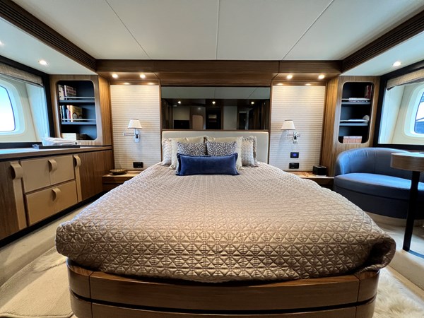 Photo of AZIMUT YACHTS Pura Vida 66'