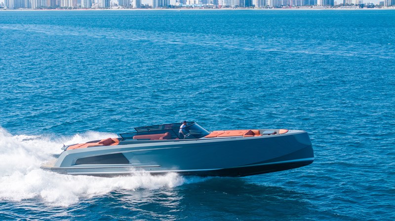 Photo of VANQUISH YACHTS VESPER 54'