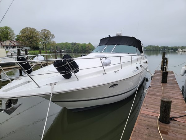 Photo of CRUISERS YACHTS NO NAME 38' 1