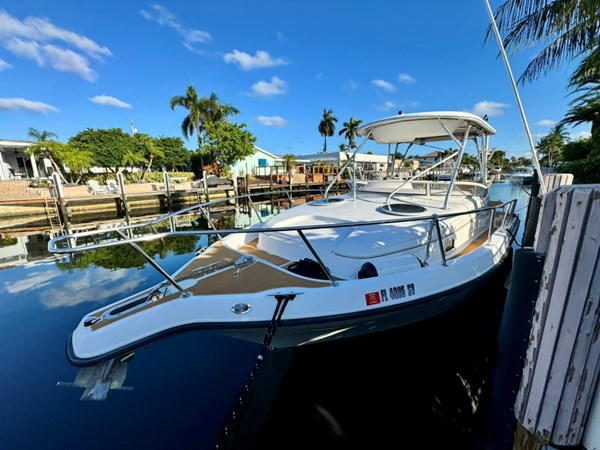Photo of CENTURY BOATS - 32'