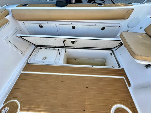 Photo of CENTURY BOATS - 32'