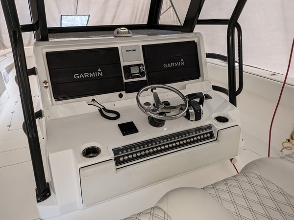 Photo of INVINCIBLE - 40'