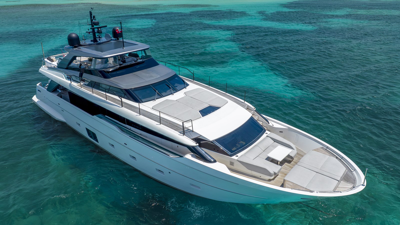 GATSBY — SANLORENZO YACHTS