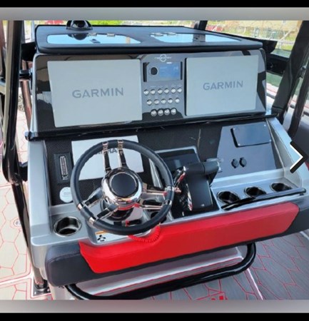 Photo of FOUNTAIN - 38'