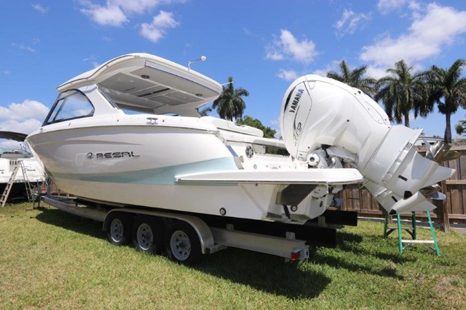 Photo of REGAL - 36'