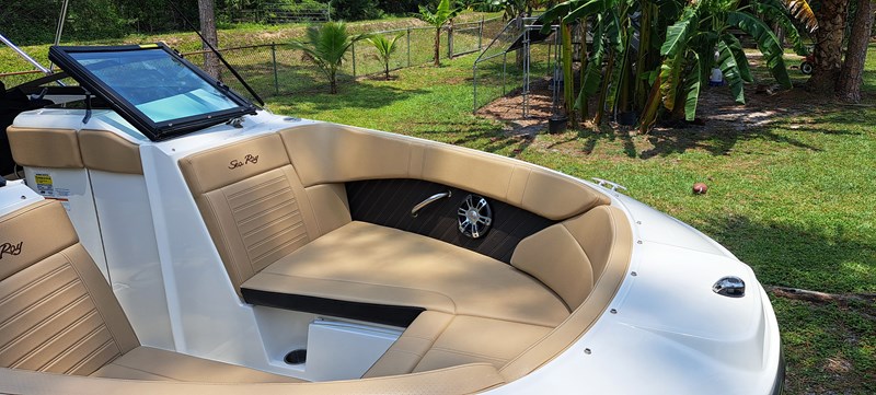 Photo of SEA RAY - 23'