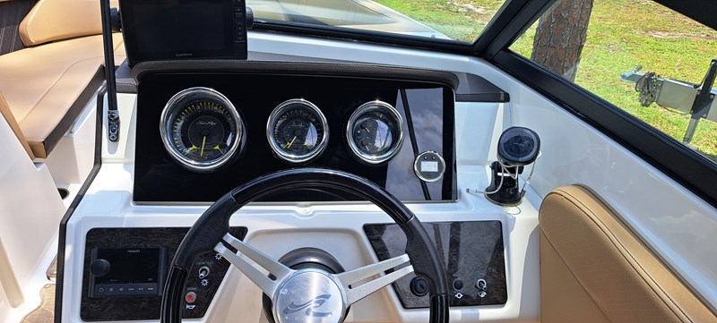 Photo of SEA RAY - 23'