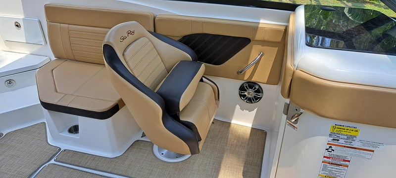 Photo of SEA RAY - 23'