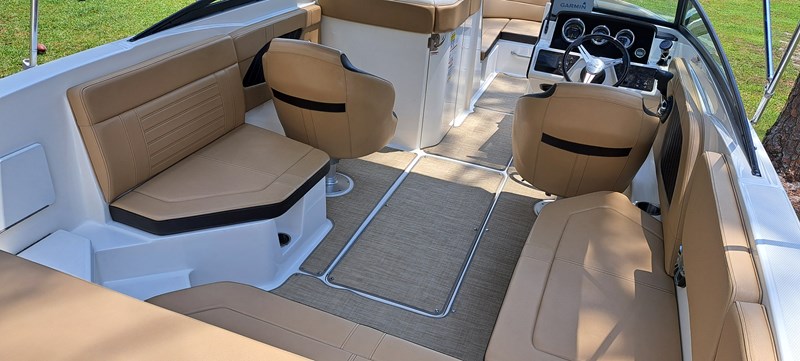 Photo of SEA RAY - 23'