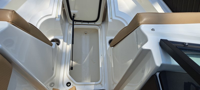 Photo of SEA RAY - 23'