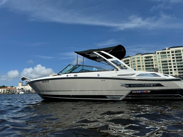 Photo of MONTEREY - 27'