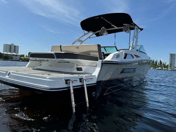 Photo of MONTEREY - 27'