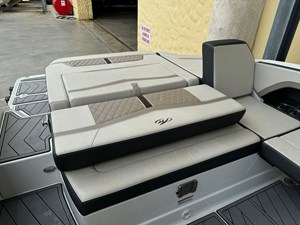 2022 MONTEREY 278 SS - photo 27
