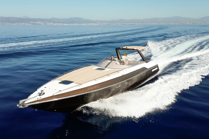 Photo of SUNSEEKER SUNSEEKER THUNDERHAWK 43 43'