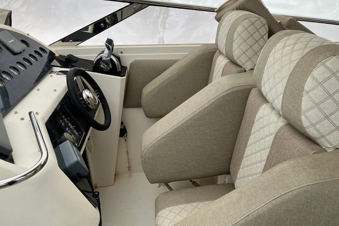 Photo of SUNSEEKER SUNSEEKER THUNDERHAWK 43 43'