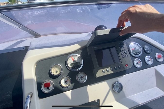 Photo of SUNSEEKER SUNSEEKER TOMAHAWK 37 36' 9