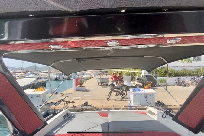 Photo of SUNSEEKER SUNSEEKER TOMAHAWK 37 36' 9