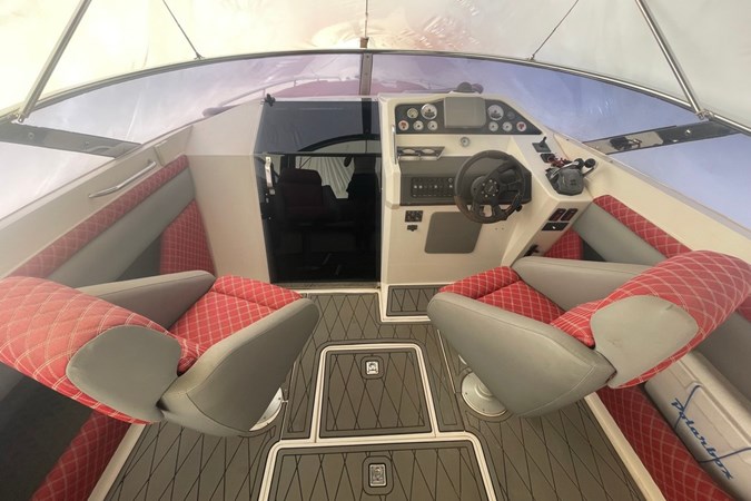 Photo of SUNSEEKER SUNSEEKER TOMAHAWK 37 36' 9