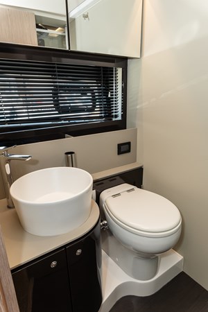 ATLANTIS 51 2019 53' 1" AZIMUT YACHTS