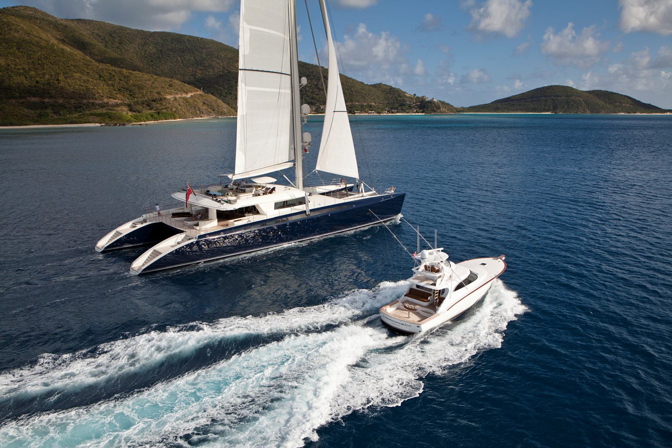 CUSTOM PENDENNIS - Image 1