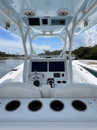 Photo of YELLOWFIN 36 Offshore 36' 8