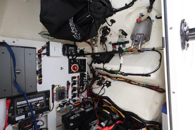 Photo of CREVALLE - 25' 6