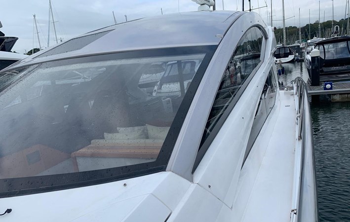 PREDATOR 57 2016 59' 1" SUNSEEKER