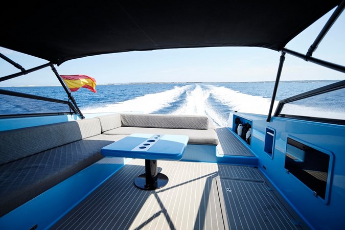 Photo of VANDUTCH VANDUTCH 40 39' 4