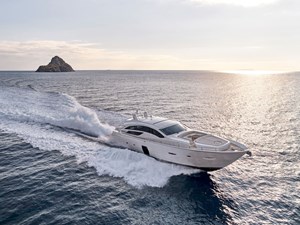 80 2008 80' 5" PERSHING