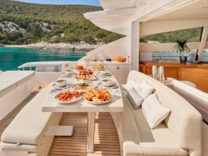 80 2008 80' 5" PERSHING