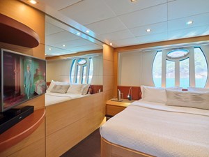 80 2008 80' 5" PERSHING