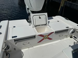 2024 EVERGLADES 253 Center Console - photo 7