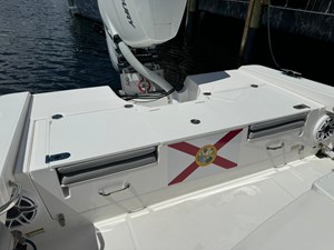 2024 EVERGLADES 253 Center Console - photo 10