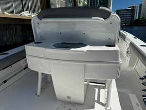 2024 EVERGLADES 253 Center Console - photo 11