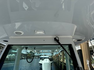 2024 EVERGLADES 253 Center Console - photo 20