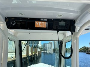 2024 EVERGLADES 253 Center Console - photo 24