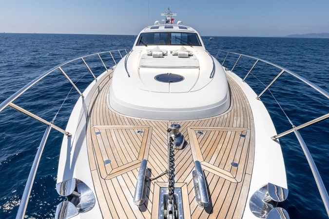 Photo of PRINCESS YACHTS Princess V70 71' 3