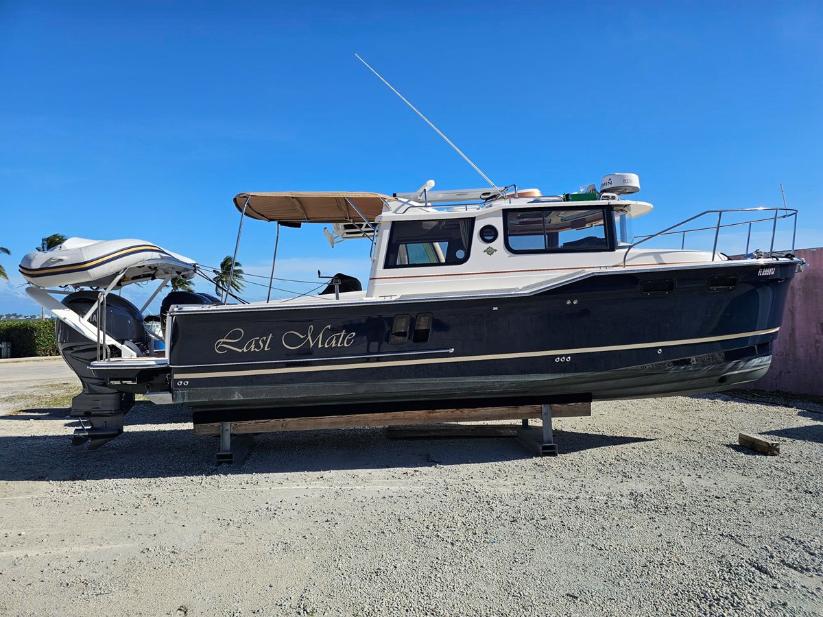 2023 RANGER TUGS 31' 11