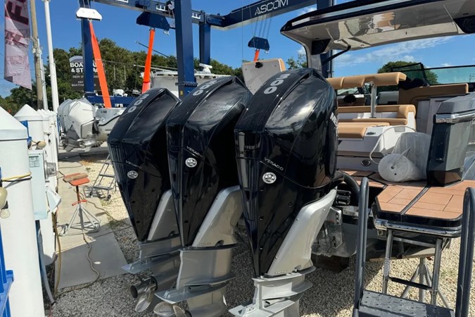 Photo of AVIARA - 36'