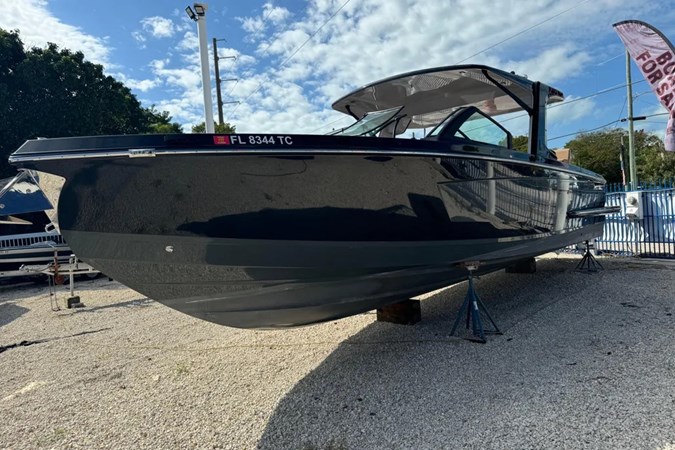 Photo of AVIARA - 36'