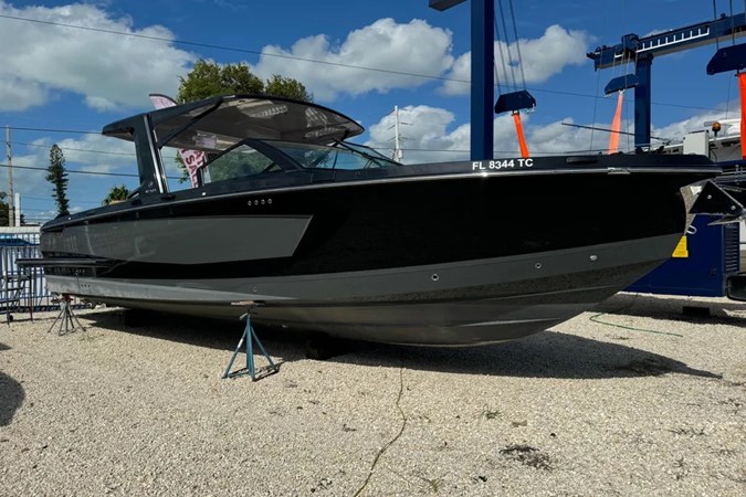 Photo of AVIARA - 36'