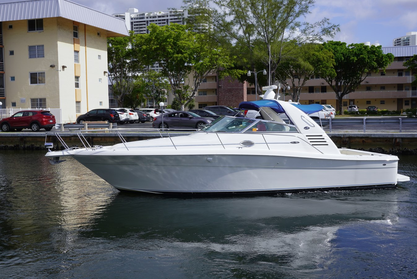 Sea Ray 340 Amberjack — 2001 Sea Ray 340 Amberjack — General arrangement 6