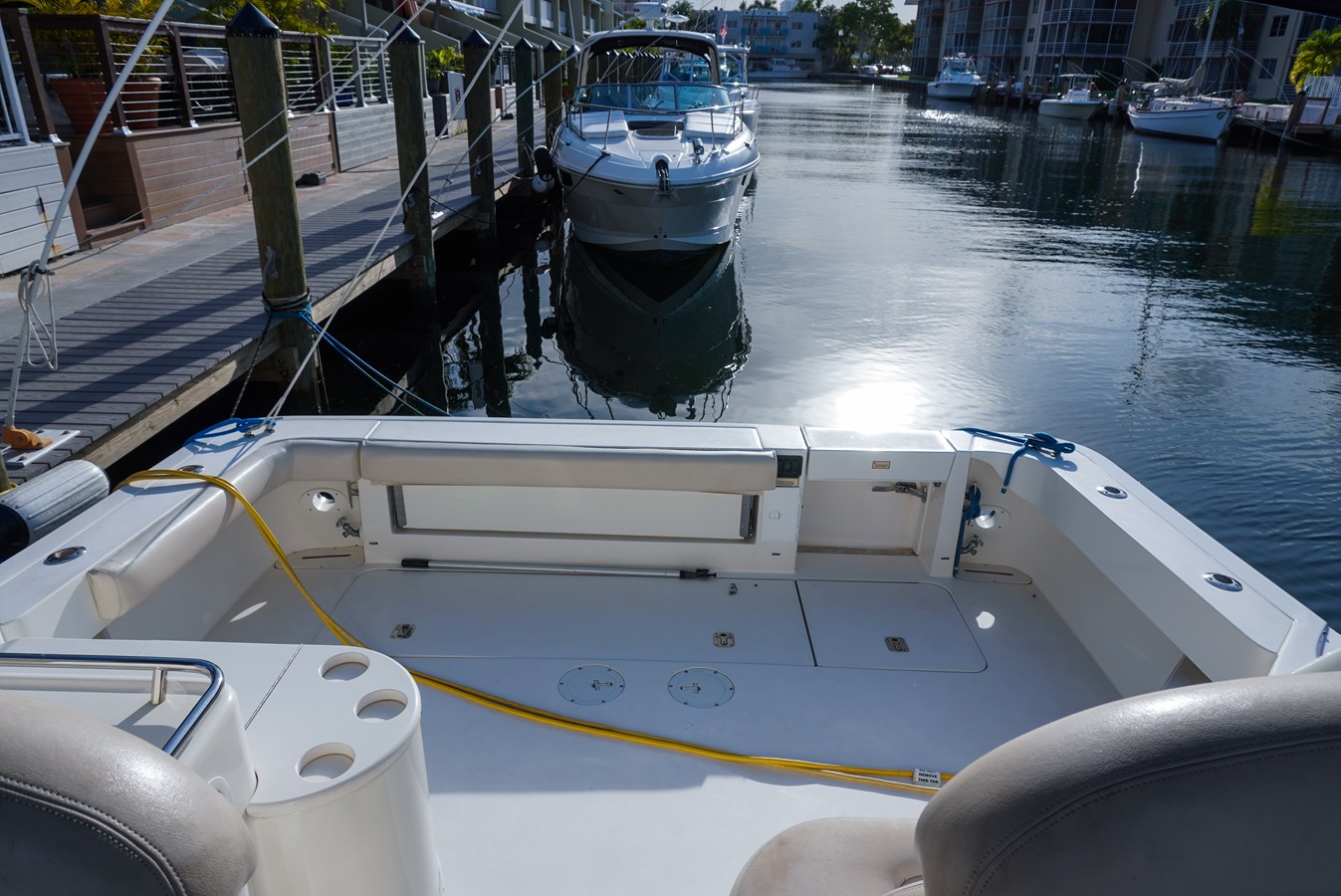 Sea Ray 340 Amberjack — 2001 Sea Ray 340 Amberjack — General arrangement 9