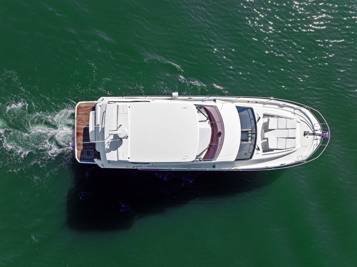 2019 PRESTIGE 52'