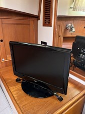 1999 GRAND BANKS MARINE Eastbay 38 - photo 31